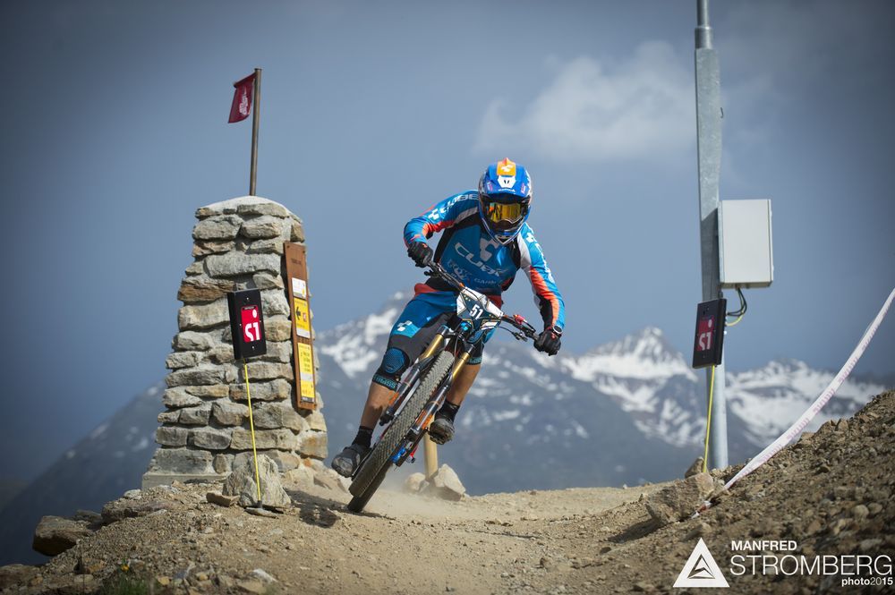 European Enduro Series 2015 rocks the dusty trails in Sölden – first impressions from the prologue