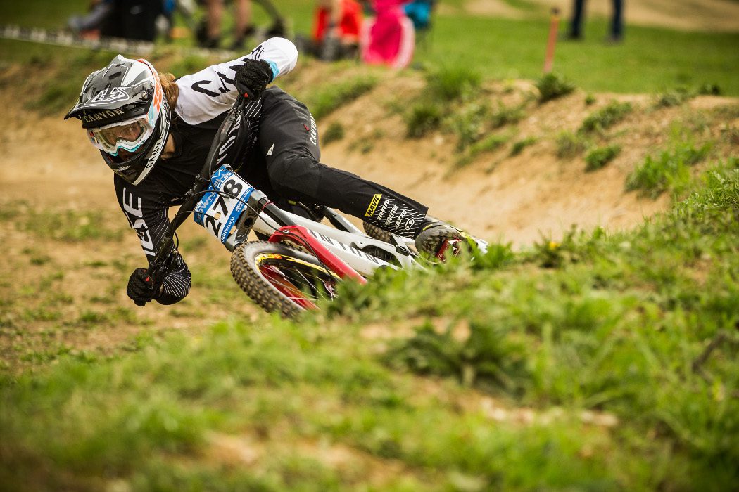 iXS European Downhill Cup 2018 #1: Laurie Greenland and Myriam Nicole win in Maribor