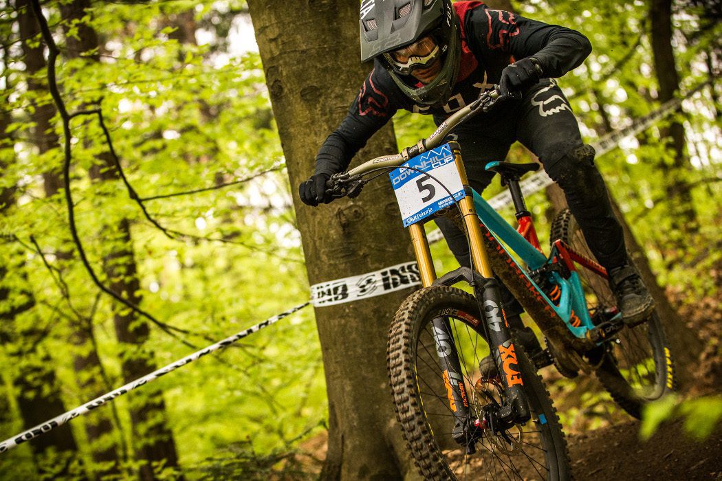 iXS European Downhill Cup 2018 #1: Laurie Greenland and Myriam Nicole win in Maribor