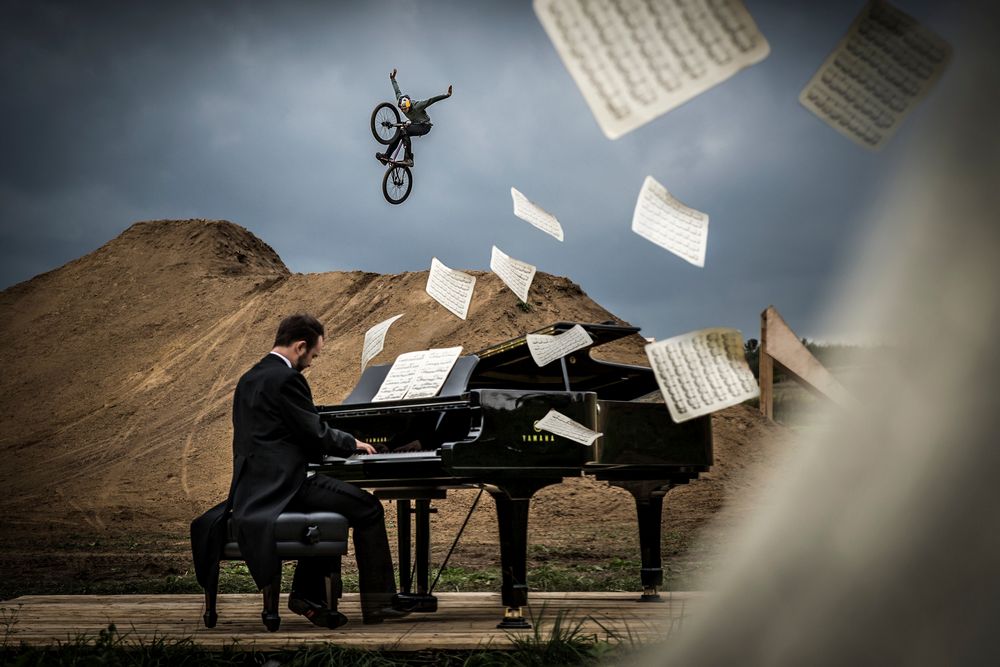 Chopin na dwa rowery - Dawid i Szymon Godziek w Piano Ride