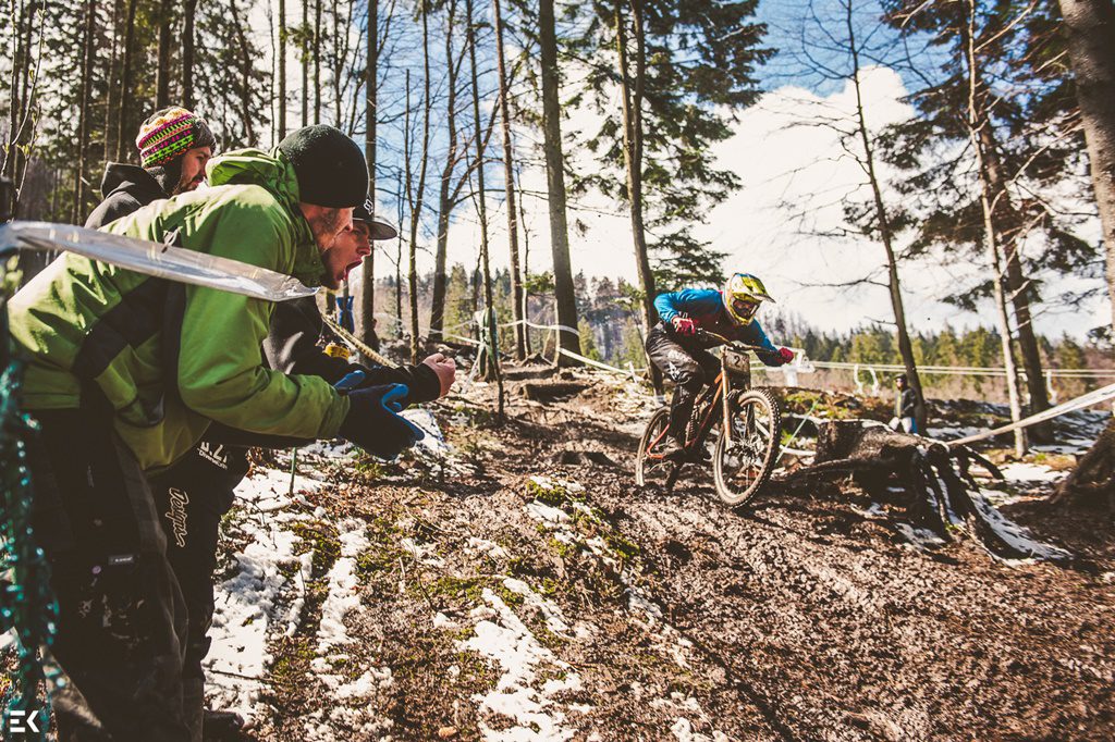 Diverse Downhill Contest: oficjalna relacja video z pierwszej rundy Pucharu Polski